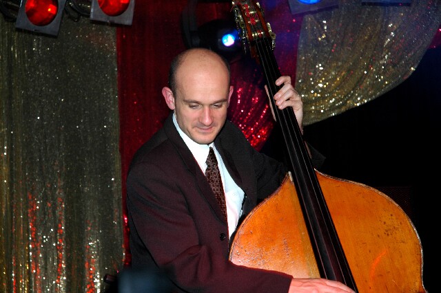 min 2005 11 12 fous swing 074
